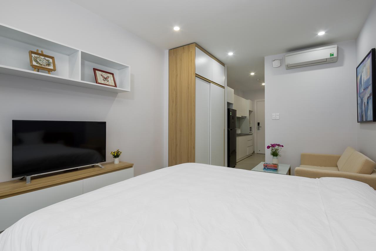Vivian Villa & Apartment By My Khe Beach Da Nang Exterior photo