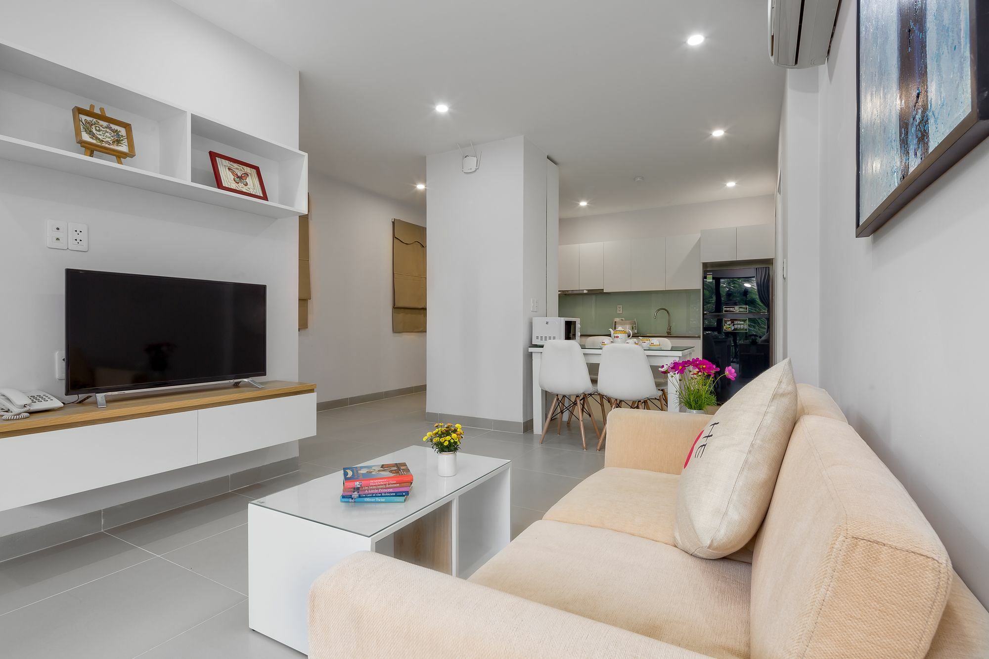 Vivian Villa & Apartment By My Khe Beach Da Nang Exterior photo