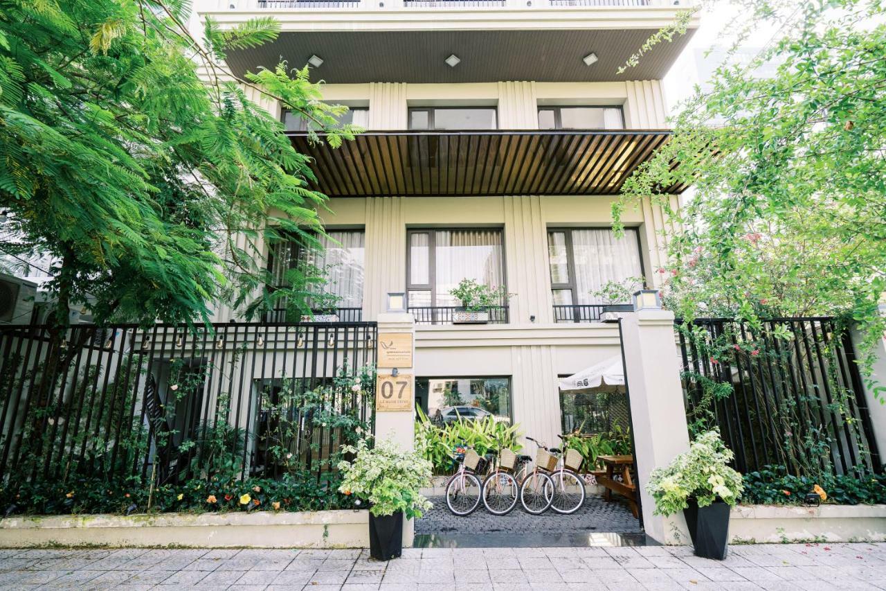 Vivian Villa & Apartment By My Khe Beach Da Nang Exterior photo